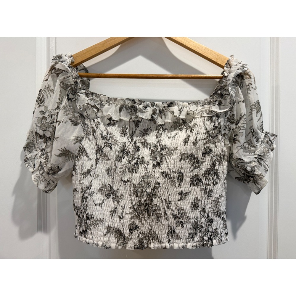 Express Women Medium Floral Smocked Puff Sleeve Crop Top Toile Ruffle Boho